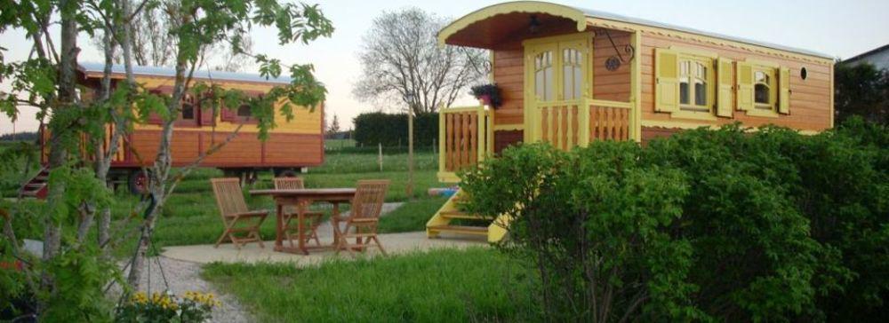 Les Roulottes De La Ferme Des Chanaux Saint-Julien-d'Ance Esterno foto